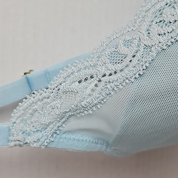 Natori | NWOT Women's Tiffany Blue Feathers Contour Plunge Underwire Bra 30 DDD - Picture 3 of 10